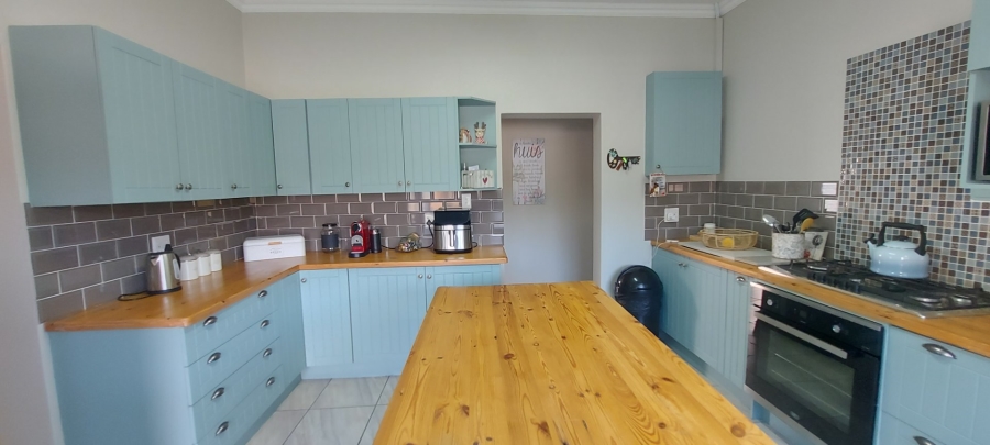 3 Bedroom Property for Sale in Albertinia Western Cape